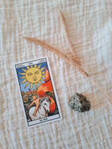 tarot-del-amor-gratis-carta-el-sol-sofia-cano-tarot